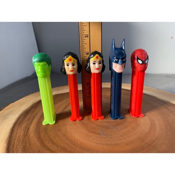 Vintage Superhero PEZ Dispensers Set of 5 - Picture 4 of 7